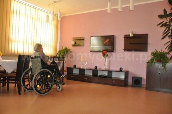 Dom Pomocy Społecznej KARMELKOWA