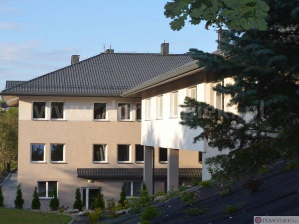 Zakład Pielęgnacyjno-Rehabilitacyjny "LASOTA"