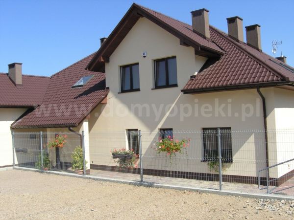Dom Opieki NESTOR - Ośrodek Pielęgnacyjny z Rehabilitacją