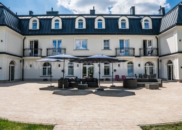 Dom Opieki i Rehabilitacji Pałac Nałęczów