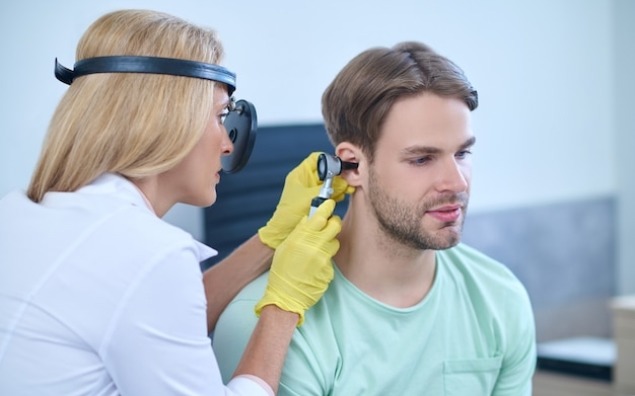 Laryngologia – nauka o zdrowiu uszu, nosa, gardła i krtani
