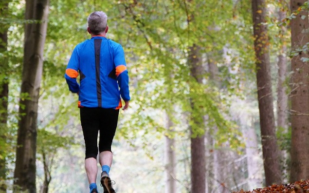 Postanowienia noworoczne wśród seniorów – motywacja, zdrowie, relacje i rola domów opieki