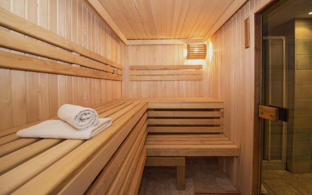 Medytacja, oddech i sauna – naturalne wsparcie regulacji stresu zimą
